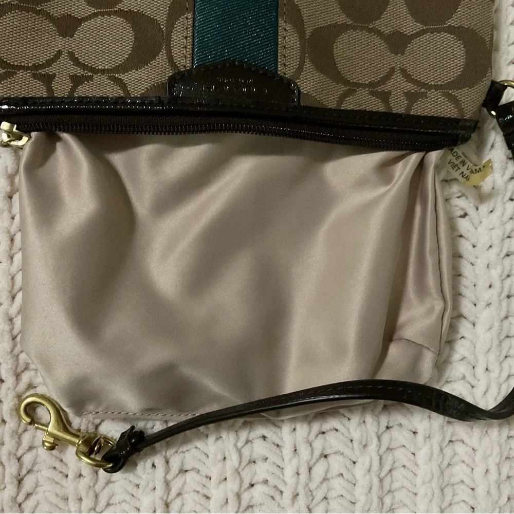 Coach Mini EUC - Picture 7 of 7